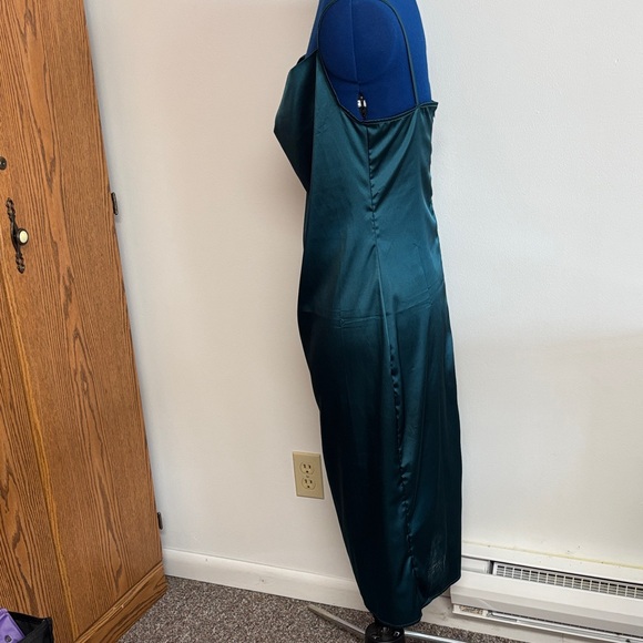 Sleek Satin Midi Dress in Deep Teal - Picture 2 of 7
